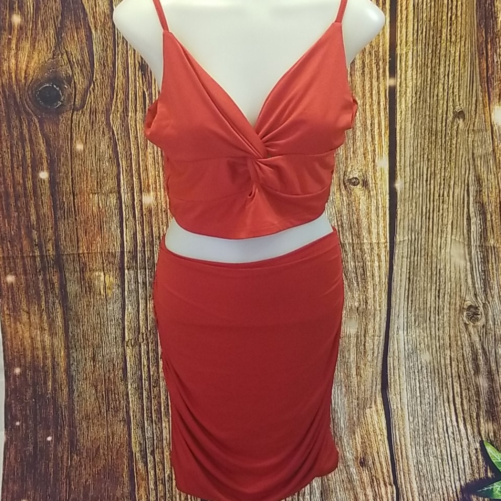 2 pc Skirt Set